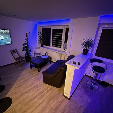 Studio Apartment Valmiera Luaran gambar