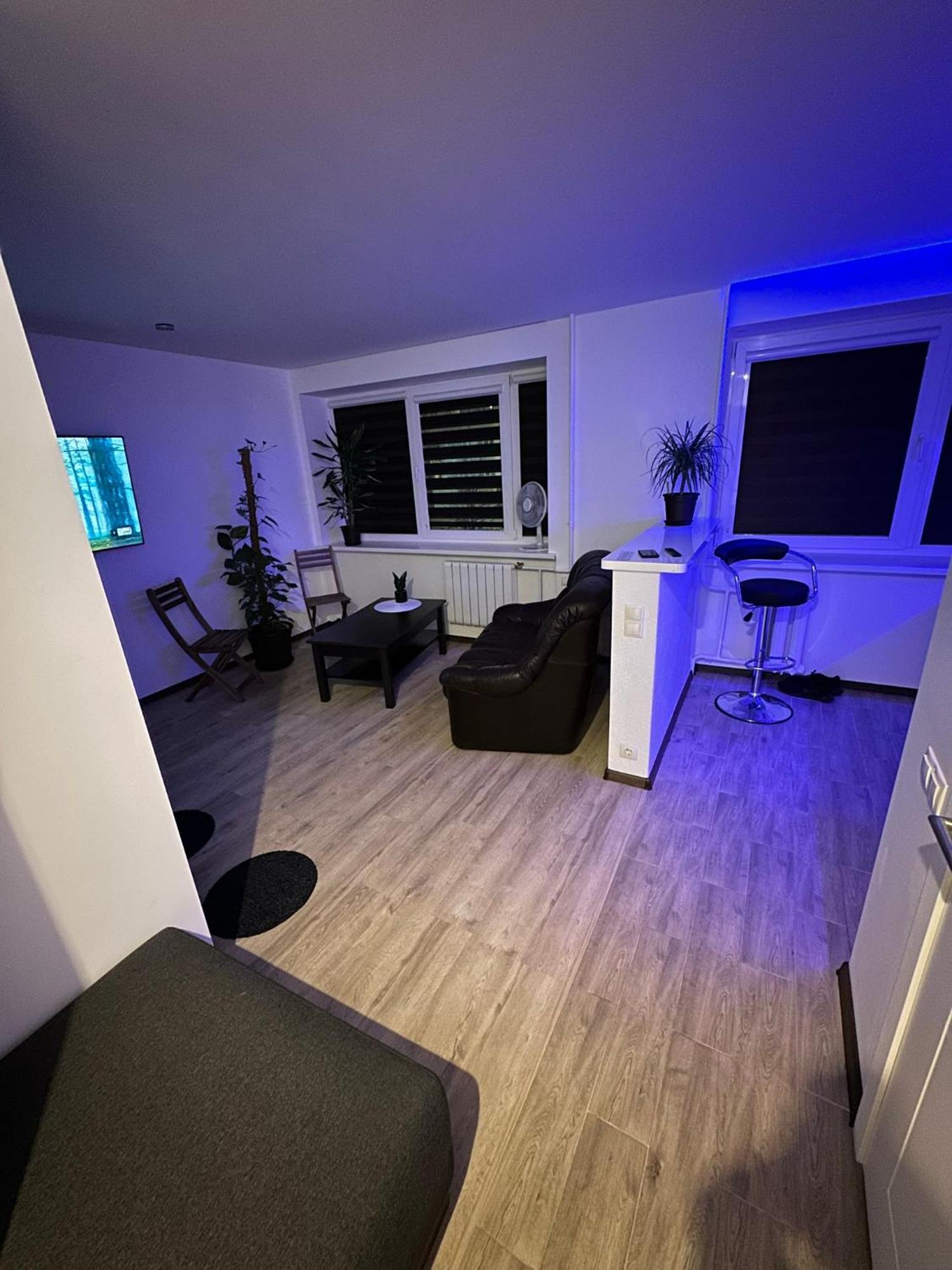 Studio Apartment Valmiera Luaran gambar